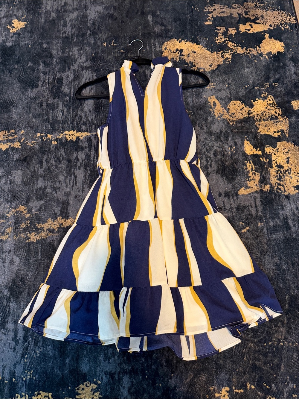 Source Unknown Navy, White & Yellow Wave-Print Tiered Midi Dress - Picture 2 of 2